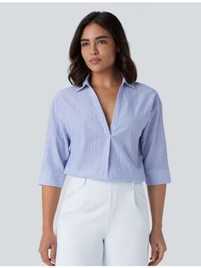 HALARA Blue and White Pinstripe Button-Down Shirt